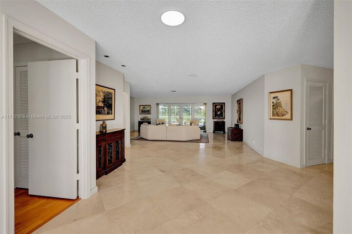 Property Photo:  444 Glenbrook Dr  FL 33462 