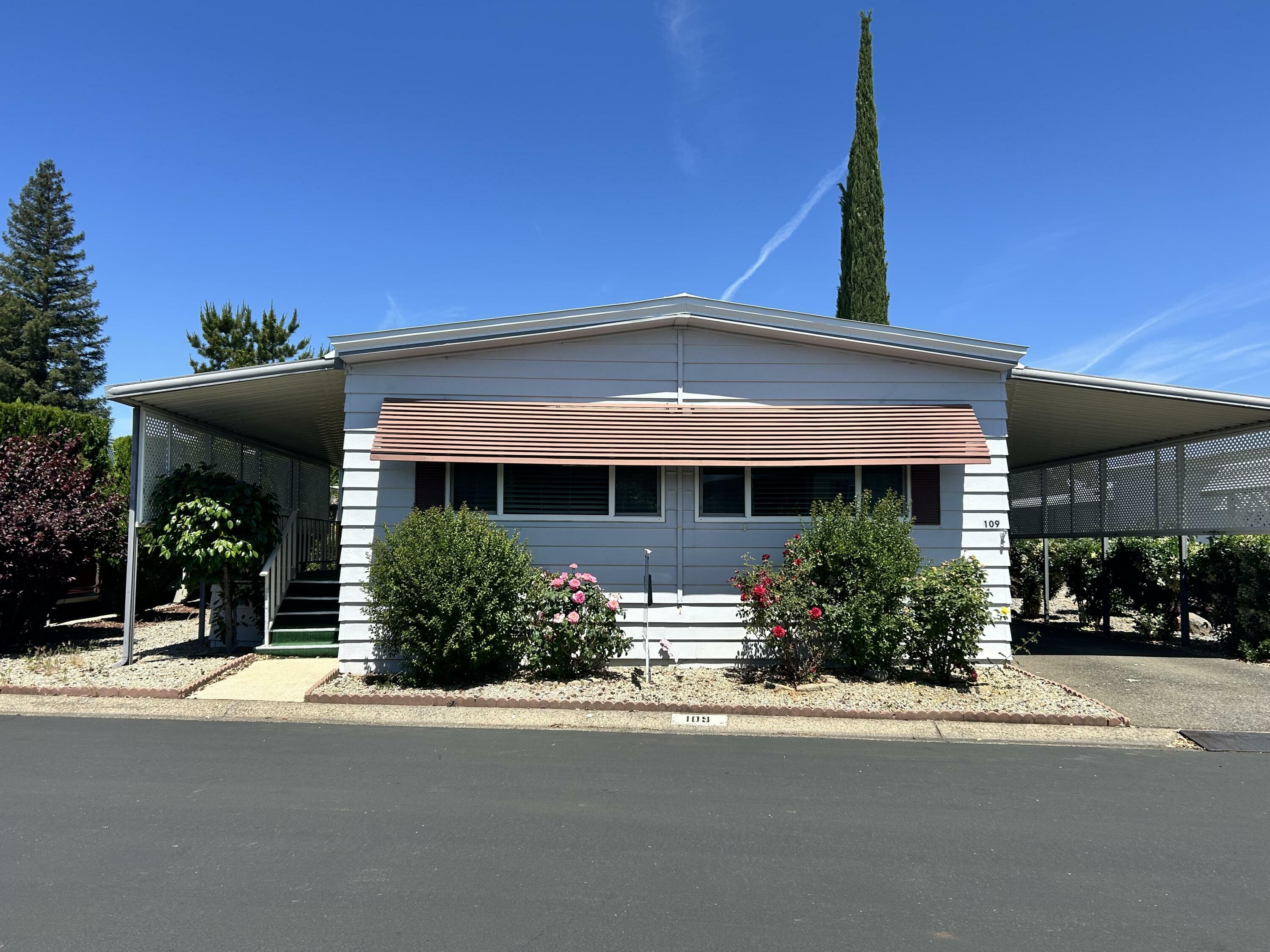 Property Photo: 20350 Hole In One Dr CA 96002