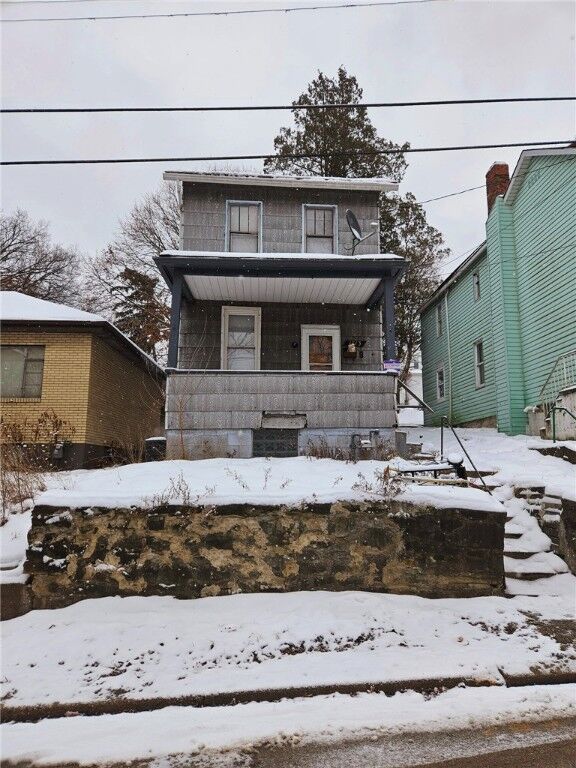 Property Photo: 1713 Scott St PA 15132