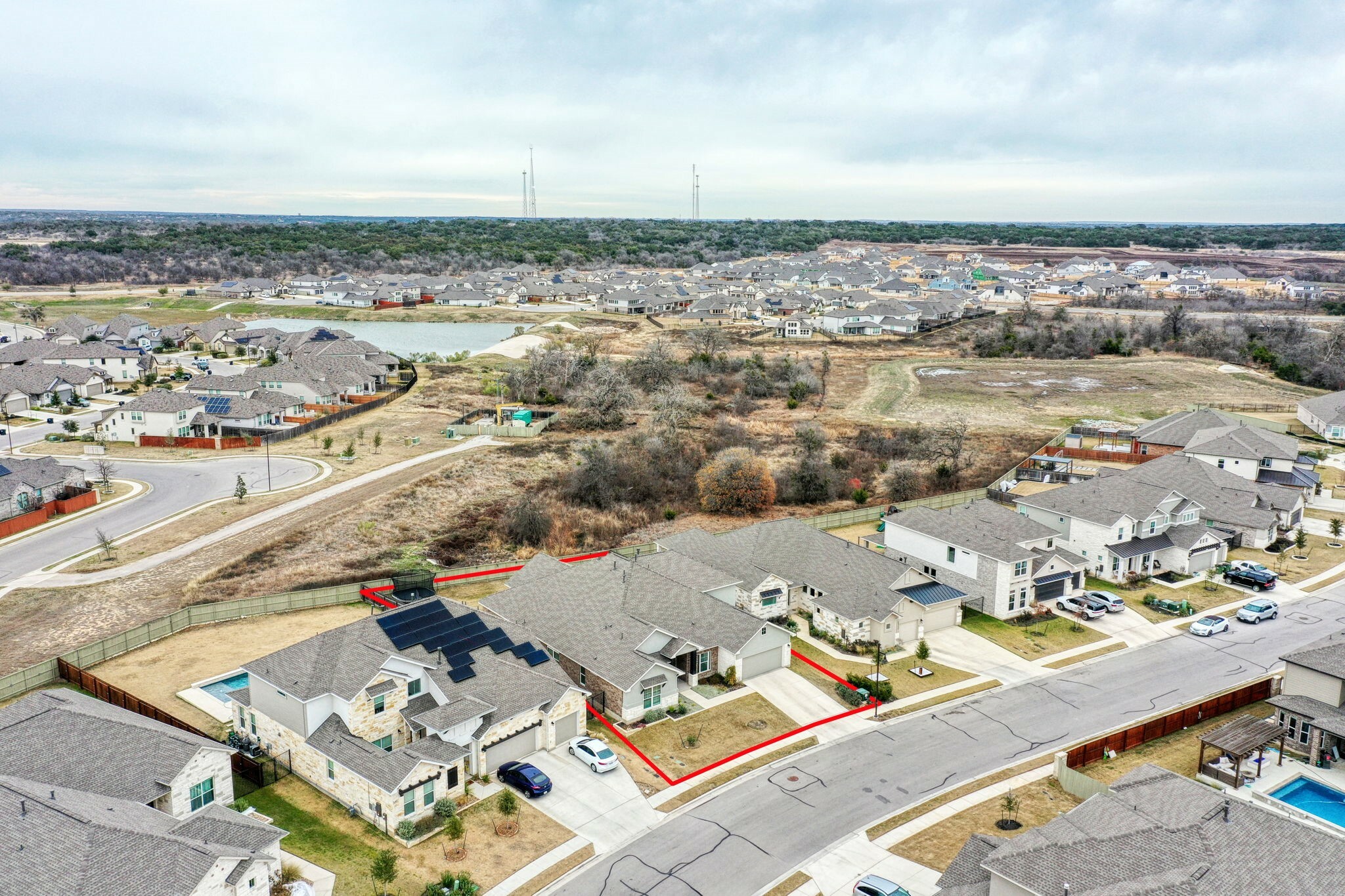 Property Photo:  212 Great Lawn Bend  TX 78642 