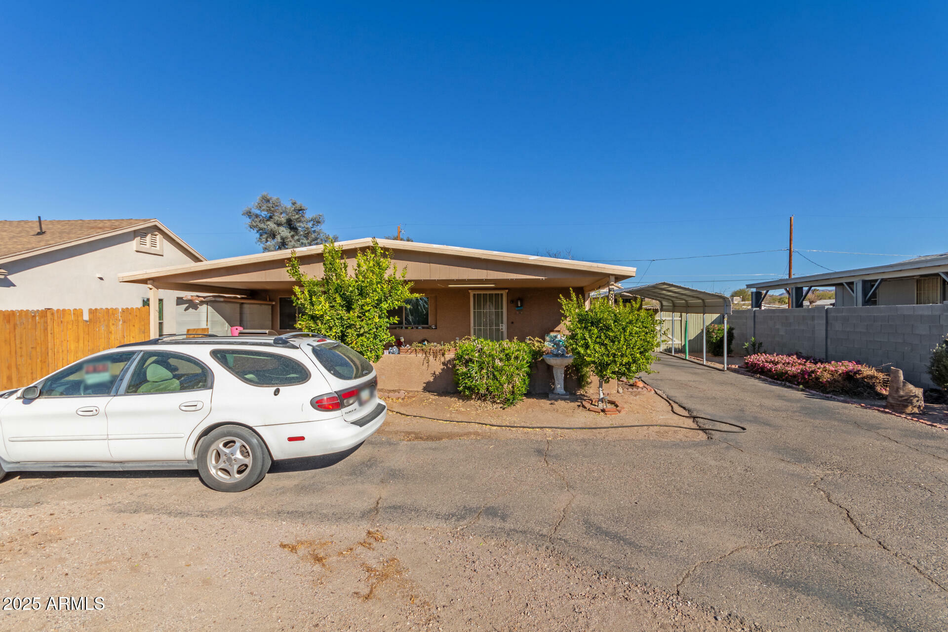 Property Photo:  8126 E 6th Avenue  AZ 85208 