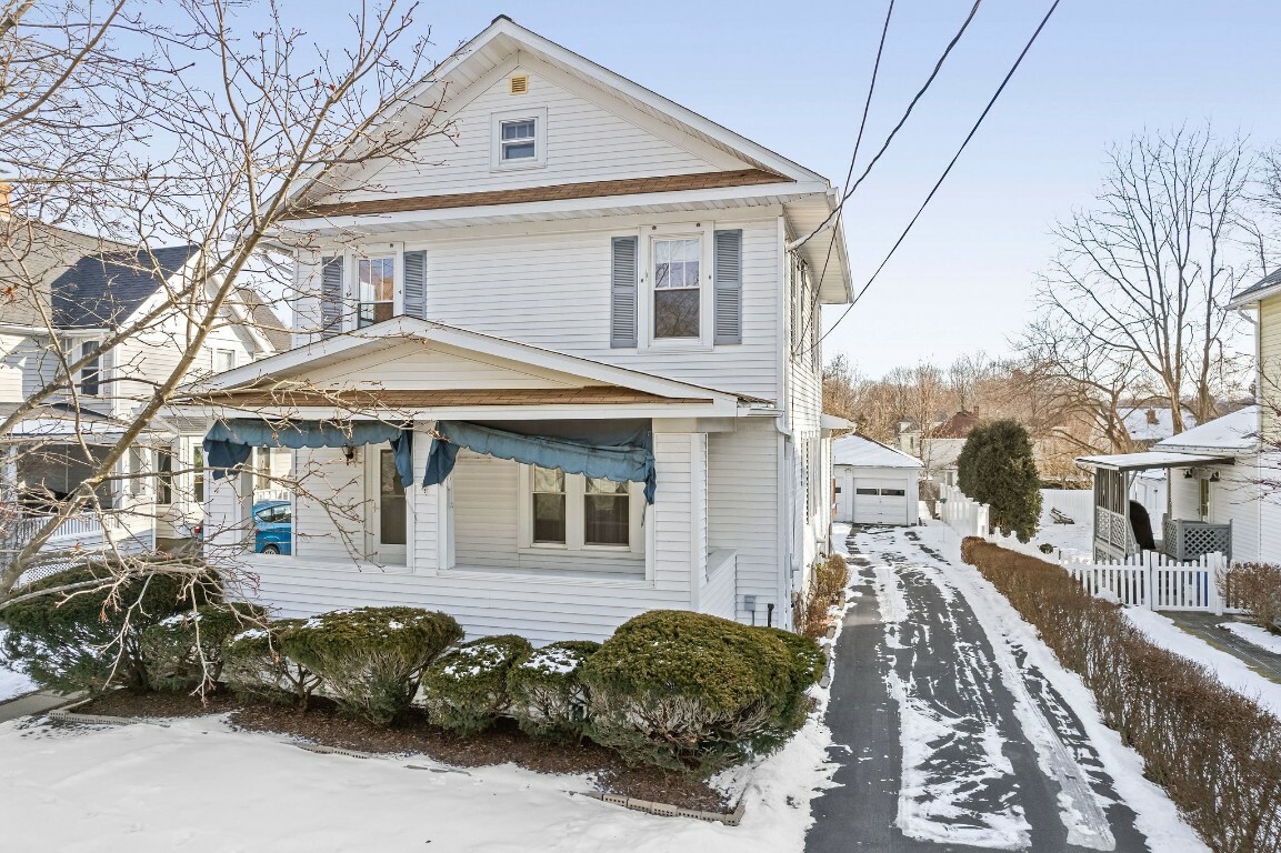 Property Photo:  78 Kneeland Avenue  NY 13905 