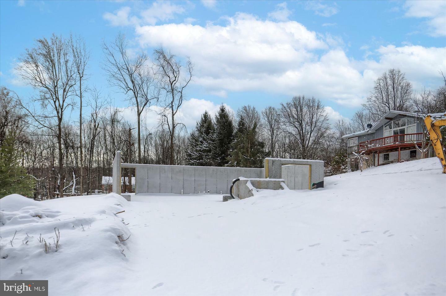 Property Photo:  15 Hilltop Trail  PA 17320 