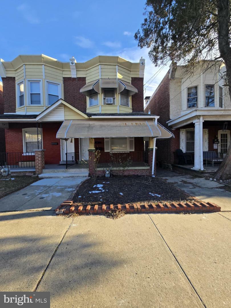 Property Photo:  2015 W 9th Street  PA 19013 