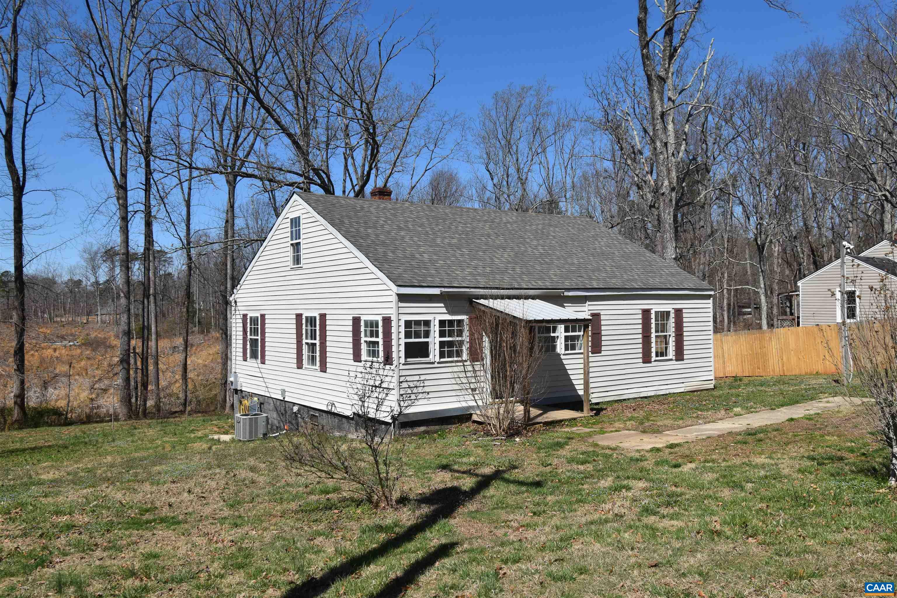 Property Photo: 4490 James Madison Hwy VA 22942