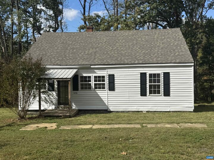 Property Photo: 4490 James Madison Hwy VA 22942
