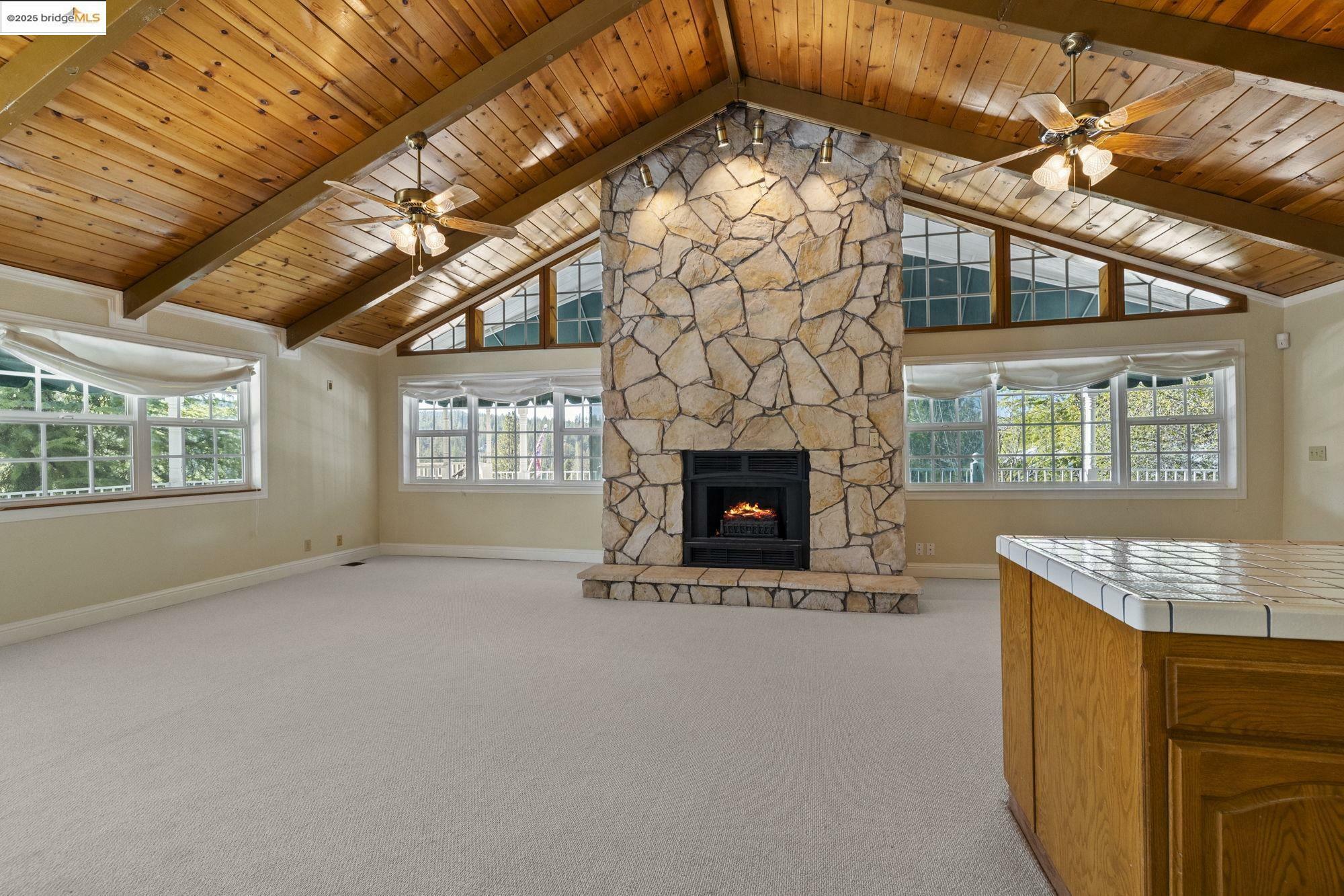 Property Photo: 20730 Forestwood Way CA 95321