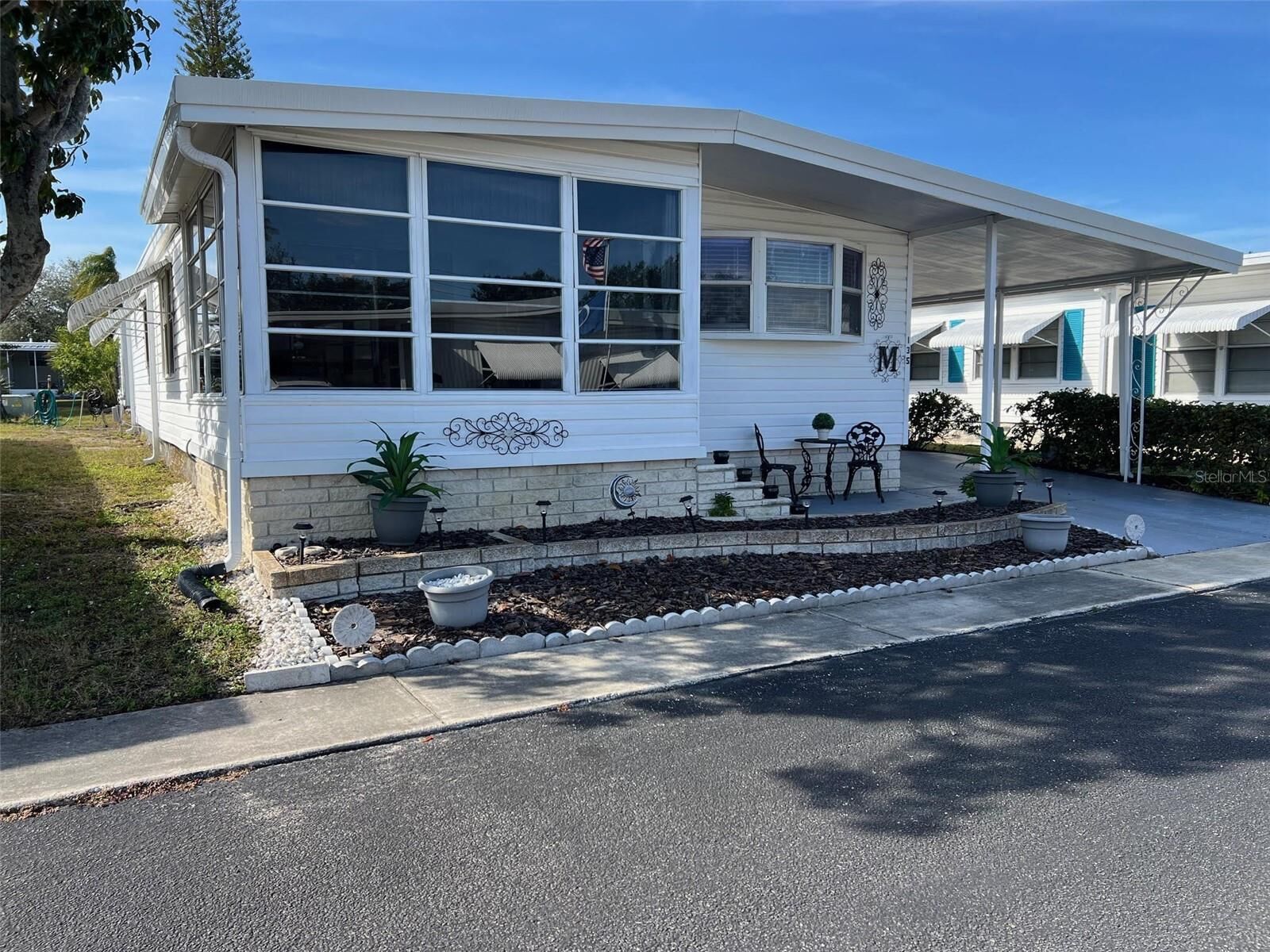 Property Photo: 135 Royal Palm Circle FL 33778