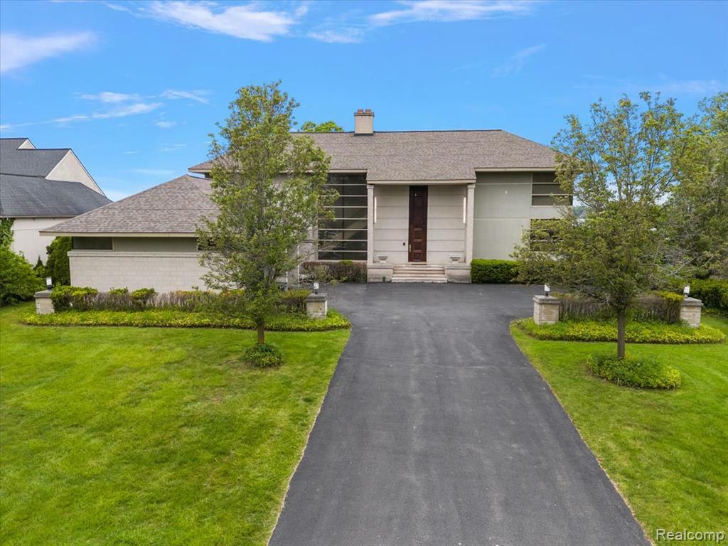 Property Photo: 3468 Pine Estates Drive MI 48323 1953