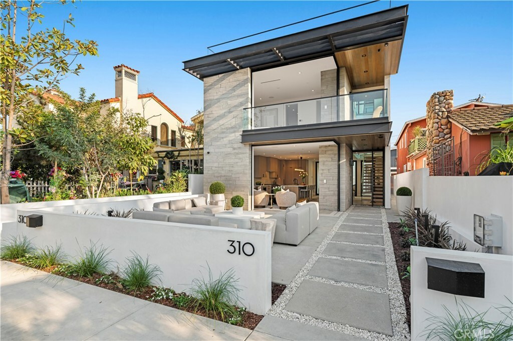Property Photo: 310 Heliotrope Avenue CA 92625