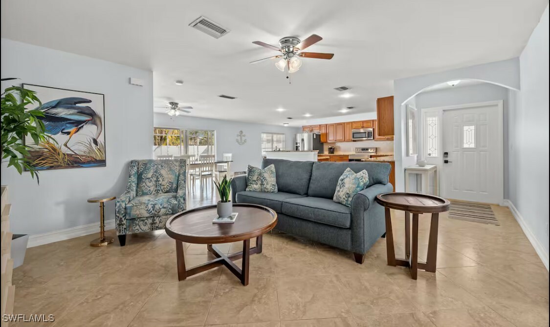 Property Photo: 1335 SE 44th Street FL 33904