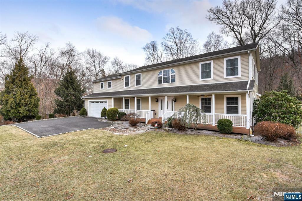 Property Photo:  49 Mathews Avenue  NJ 07457 