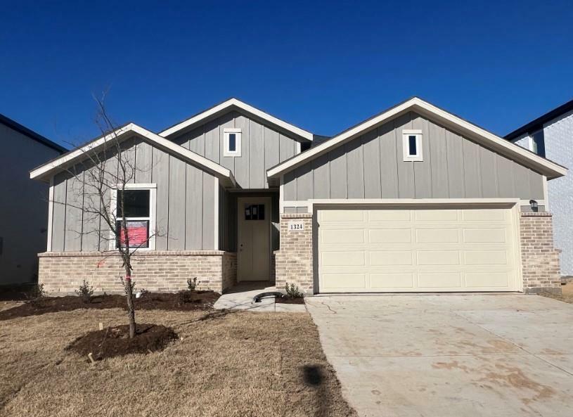 Property Photo: 1324 Espada Street TX 76052