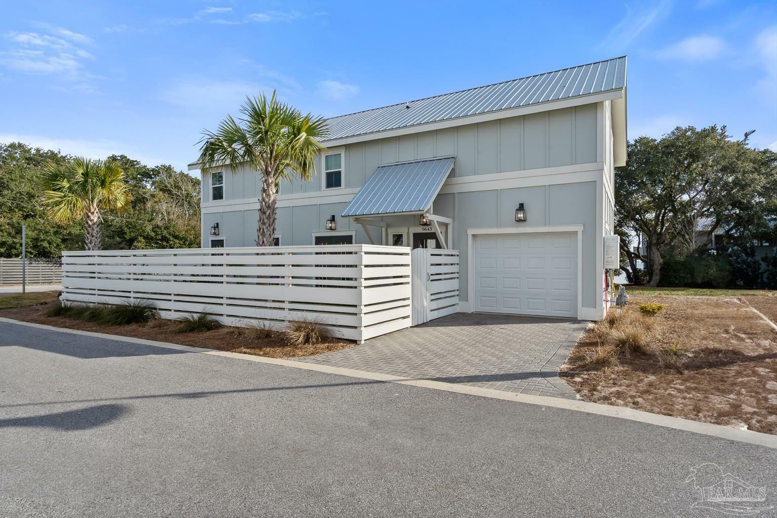 Property Photo: 9643 Indian Stone Ct FL 32566