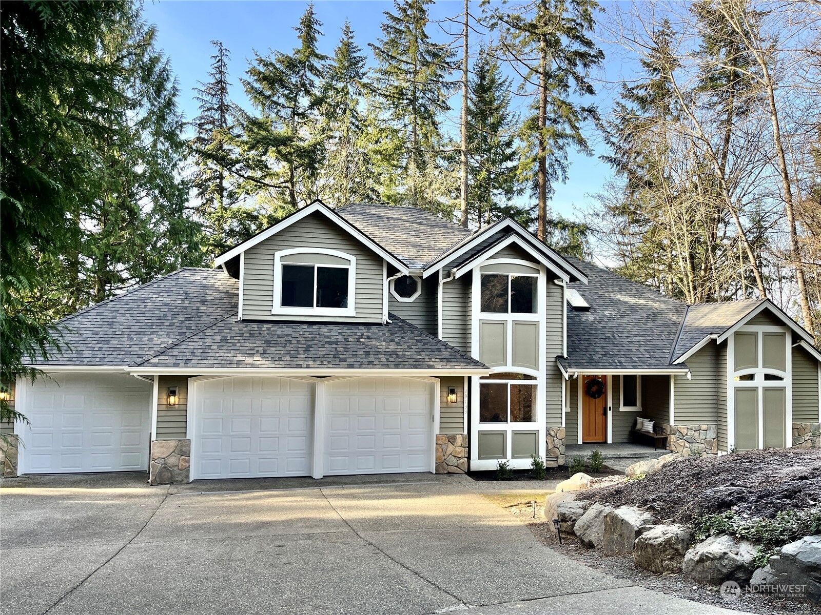Property Photo: 19133 148th Avenue NE WA 98072