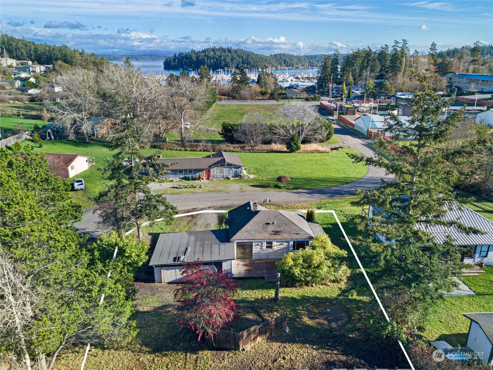 Property Photo:  735  Harbor Street  WA 98250 