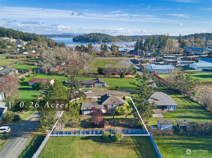 Property Photo: 735 Harbor Street WA 98250