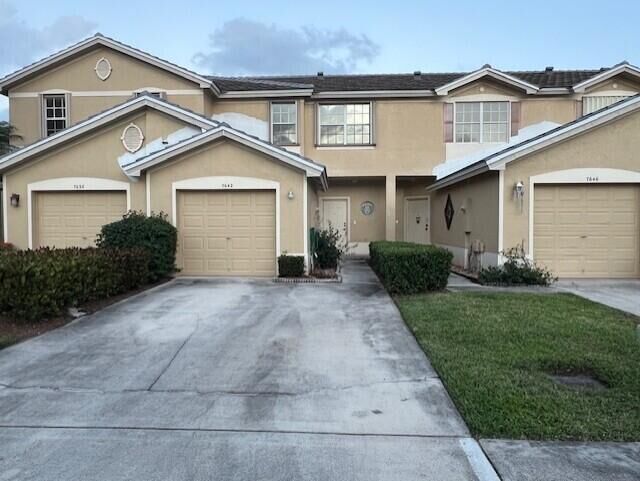 Property Photo:  7642 Sonesta Shores Drive  FL 33463 