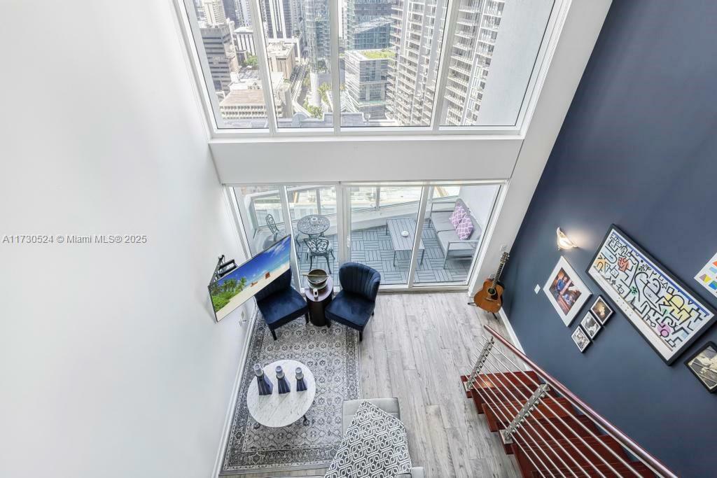 41 SE 5th St 1906  Miami FL 33131 photo