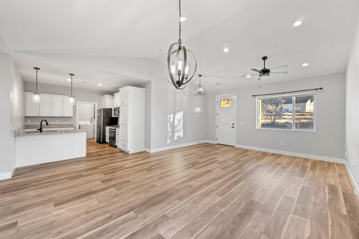 Property Photo: 258 W Mountain View UT 84720