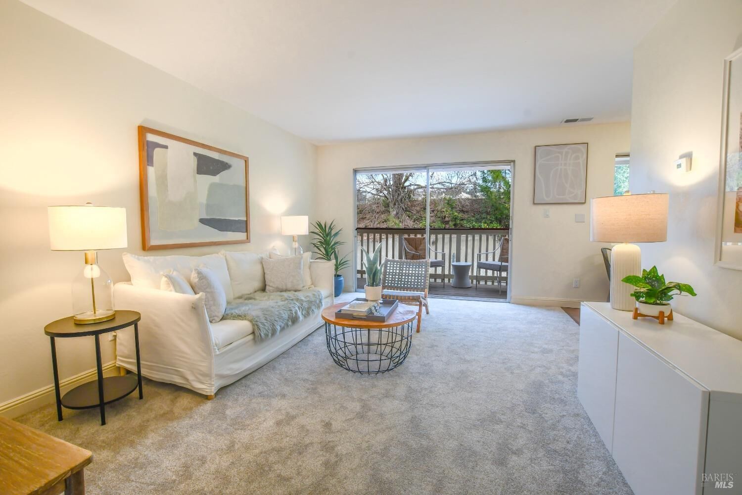 Property Photo: 919 W L Street 15 CA 94510