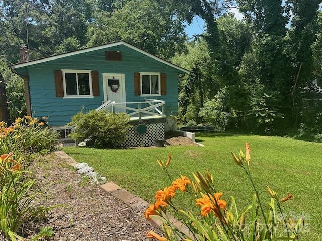 Property Photo: 198 Clouse Lane NC 28681
