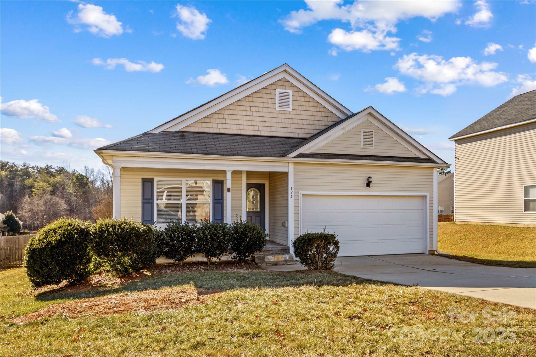 Property Photo: 124 Zolder Lane 15 NC 28117