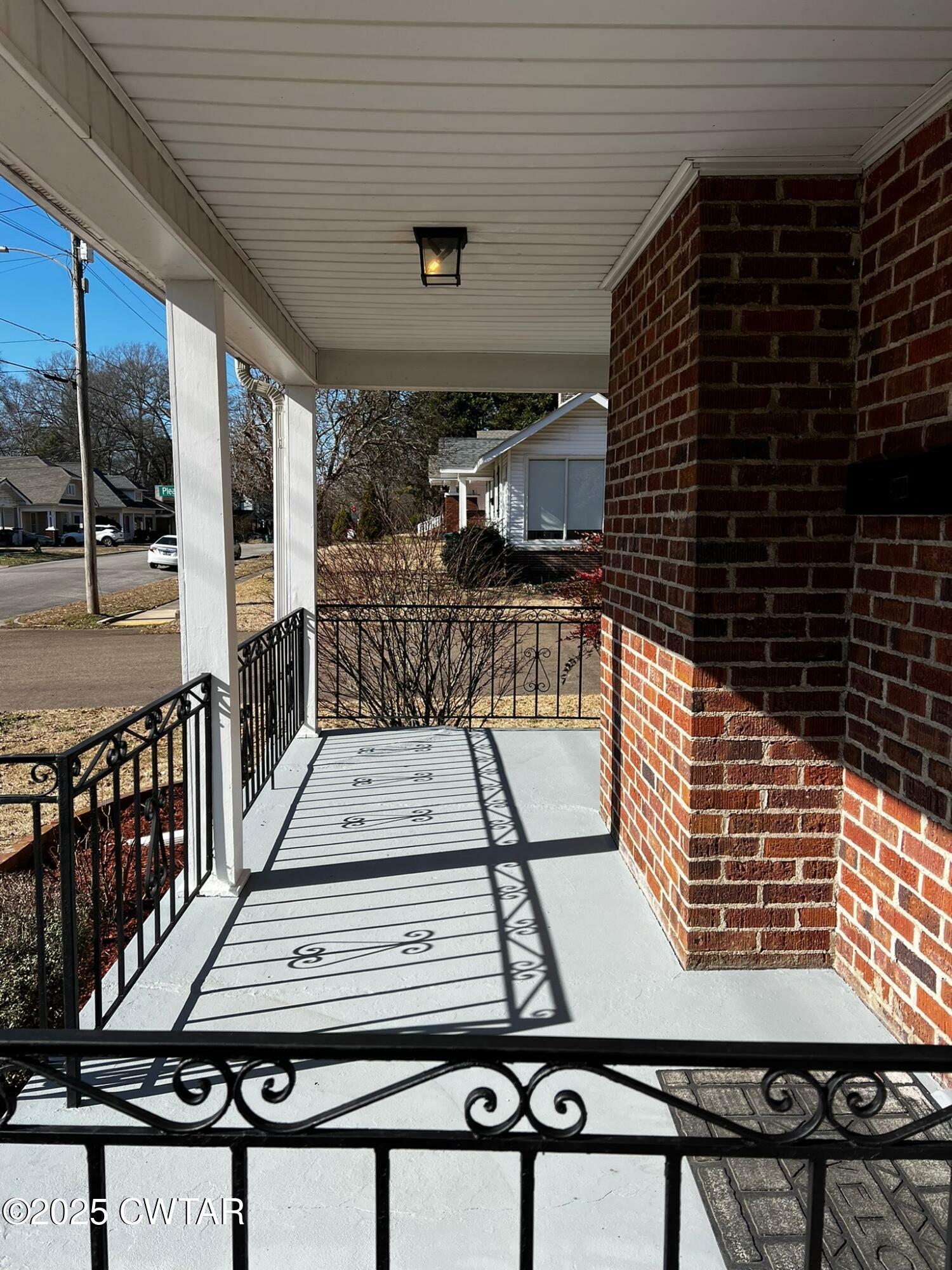 Property Photo:  223 W Grand Street  TN 38301 