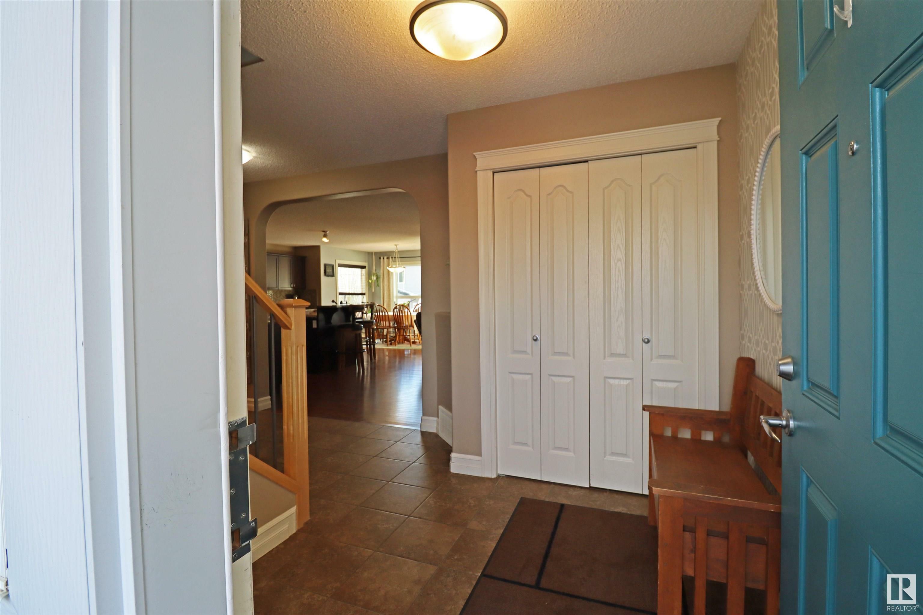 Property Photo:  1612 Westerra Avenue  AB T7Z 0H2 