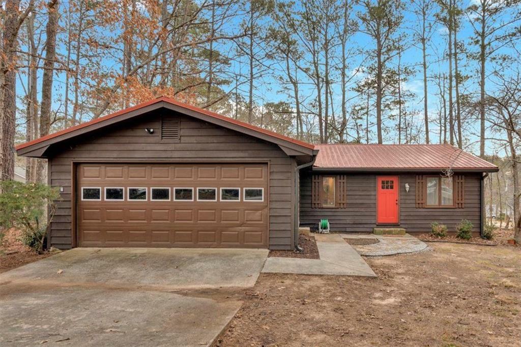 Property Photo:  4149 Golfview Drive  GA 30180 