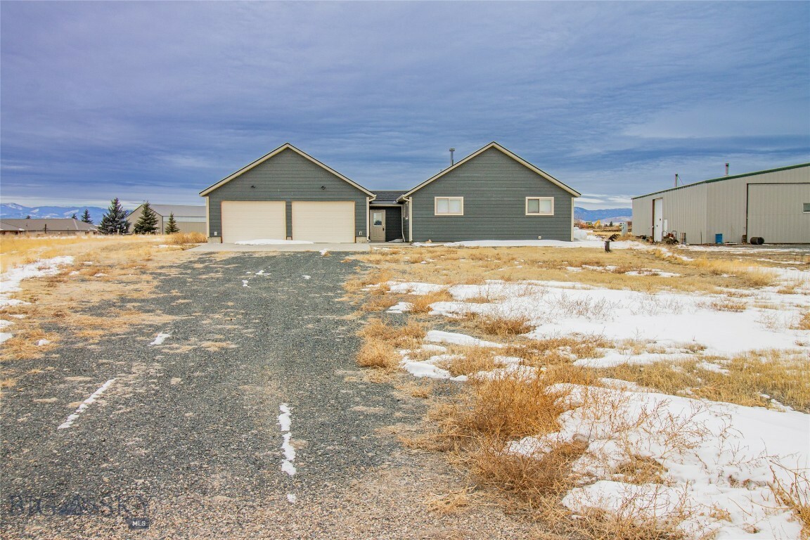 Property Photo:  1 Bonanza Place  MT 59759 