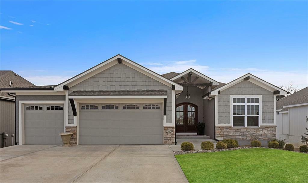 Property Photo: 22659 W 89th Street KS 66227