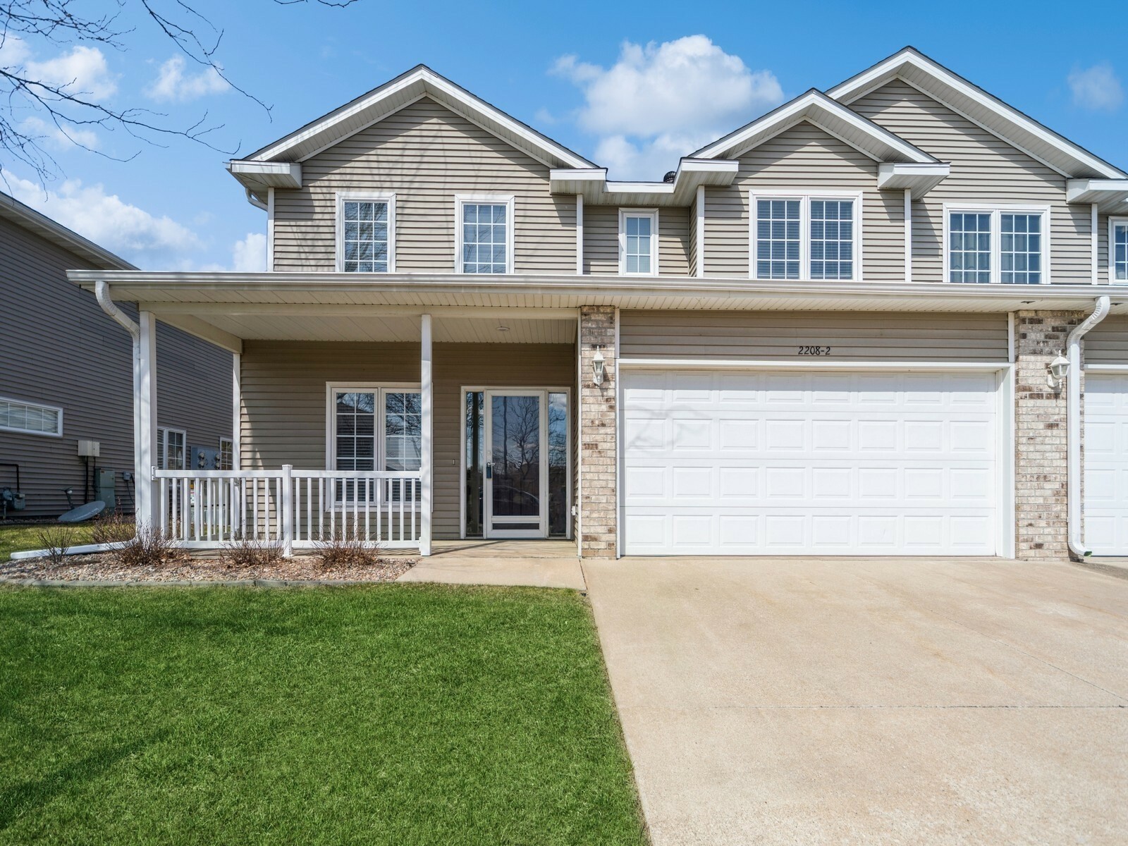 Property Photo:  2208 NW Ashton Lane 2  IA 50023 
