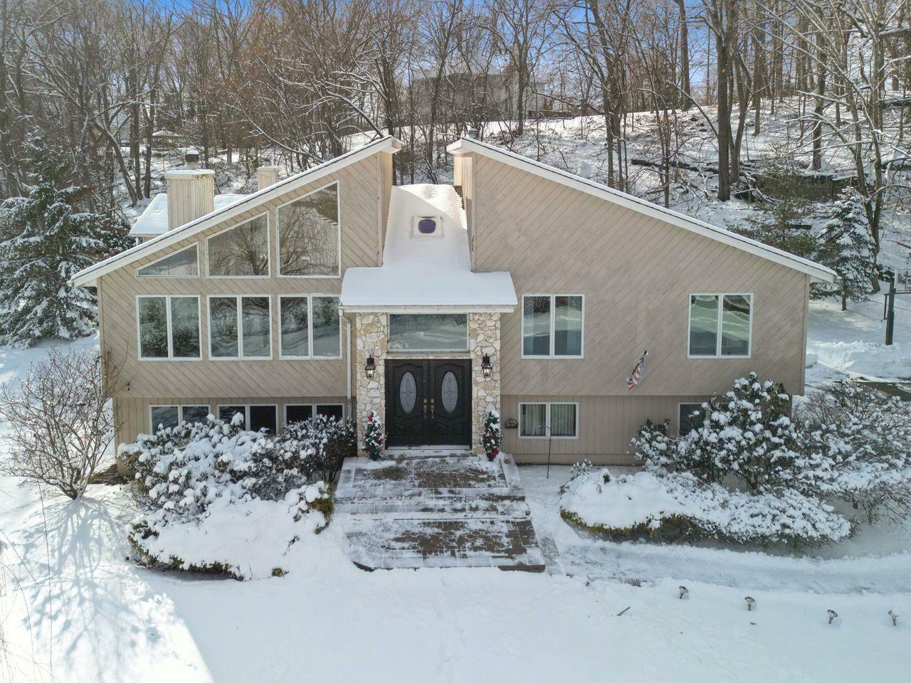 Property Photo:  180 Strawtown Road  NY 10956 