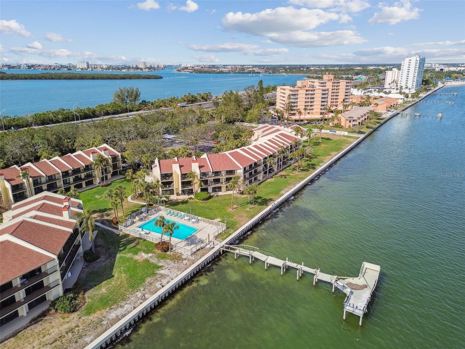 Property Photo:  7550 Sunshine Skyway Lane S T48  FL 33711 