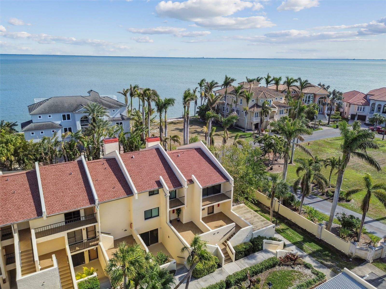 Property Photo: 7550 Sunshine Skyway Lane S T48 FL 33711