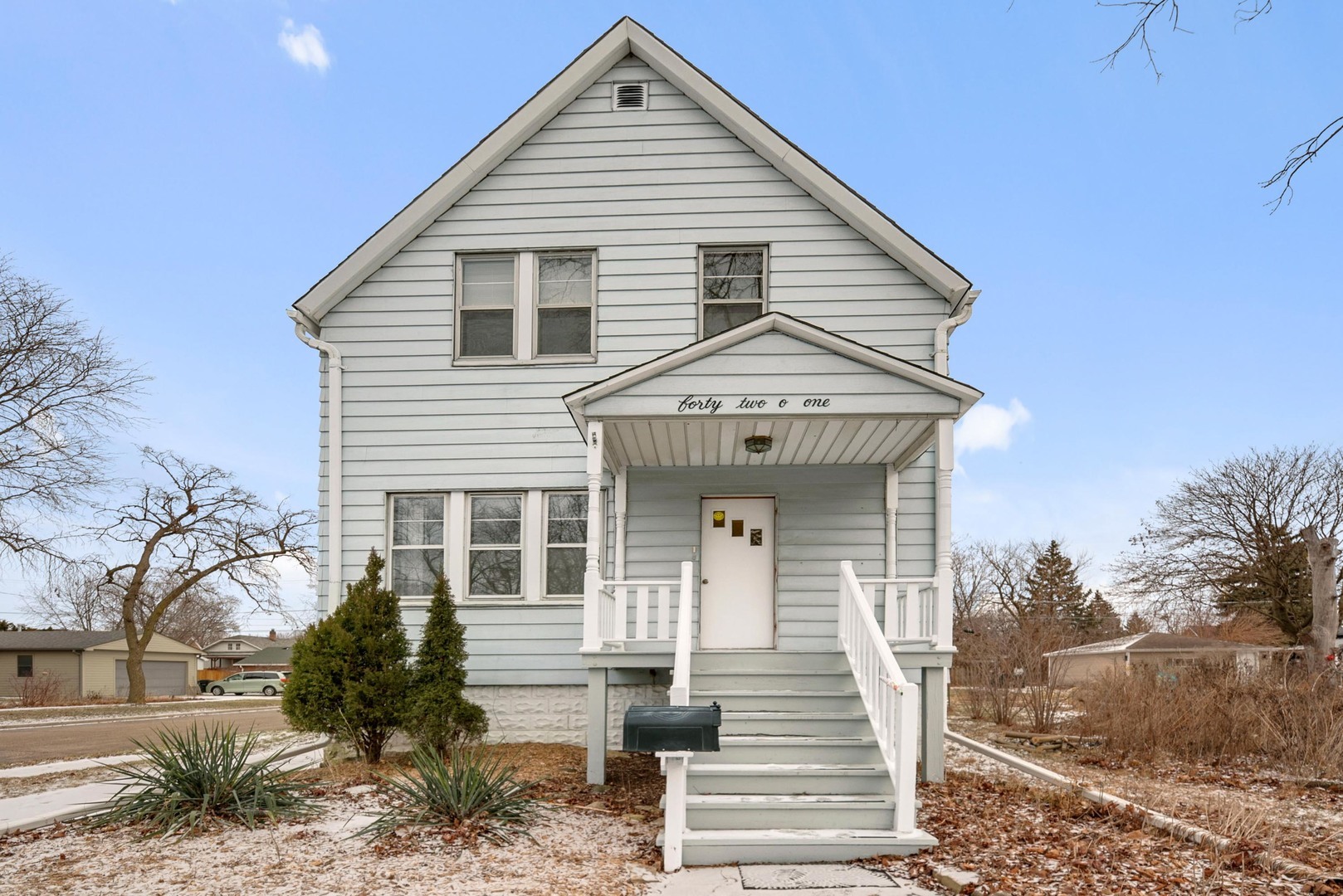 Property Photo:  4201 Vernon Avenue  IL 60513 