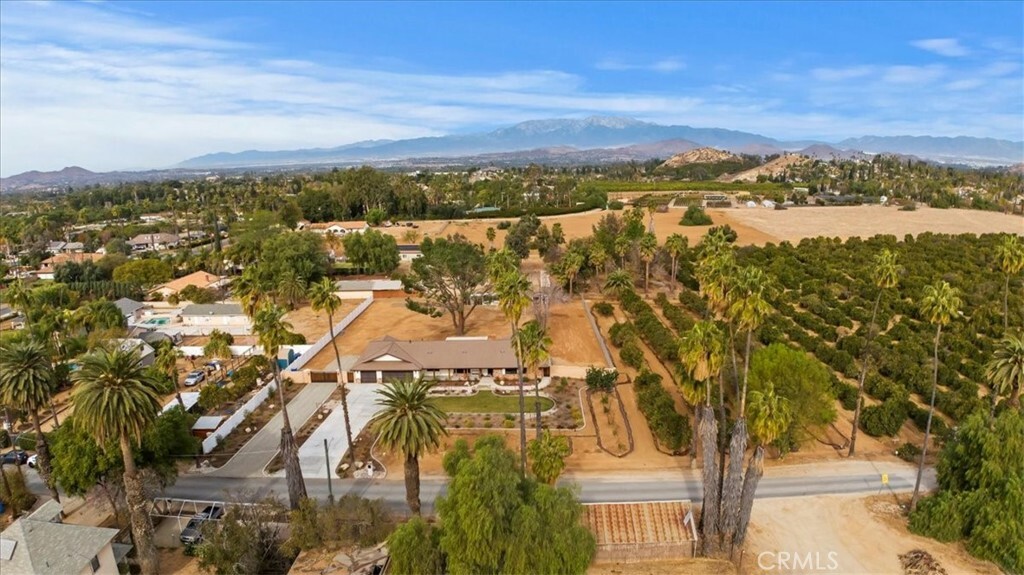 Property Photo: 7627 Summit Street CA 92504