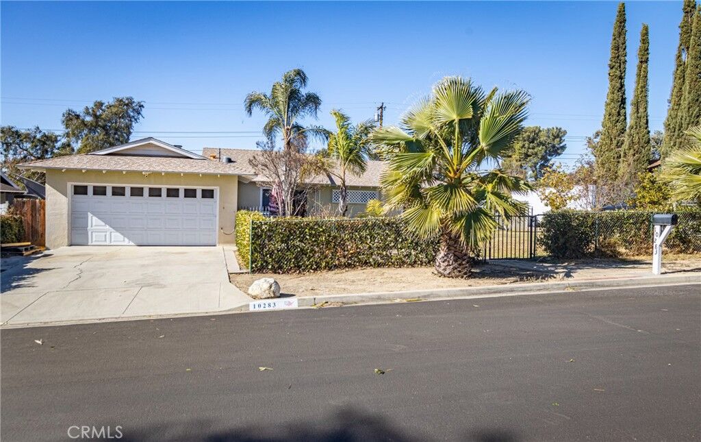 Property Photo:  10283 Napoleon Street  CA 92223 