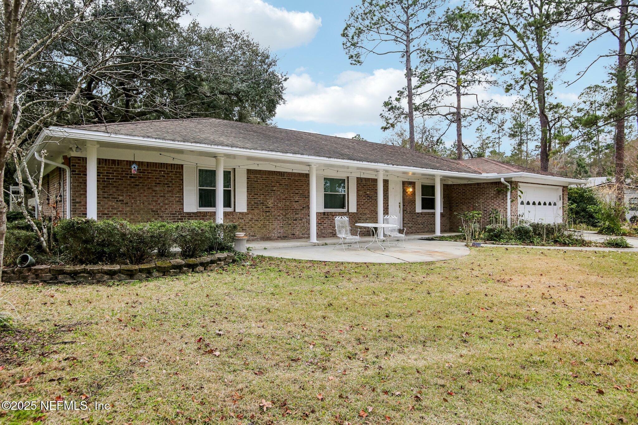 Property Photo:  5239 Peggy Lane  FL 32068 