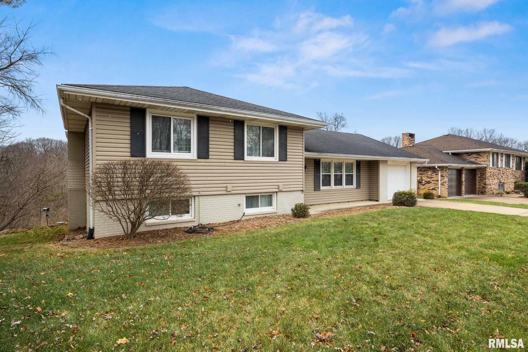 Property Photo:  3340 W Lexington Court  IL 61615 