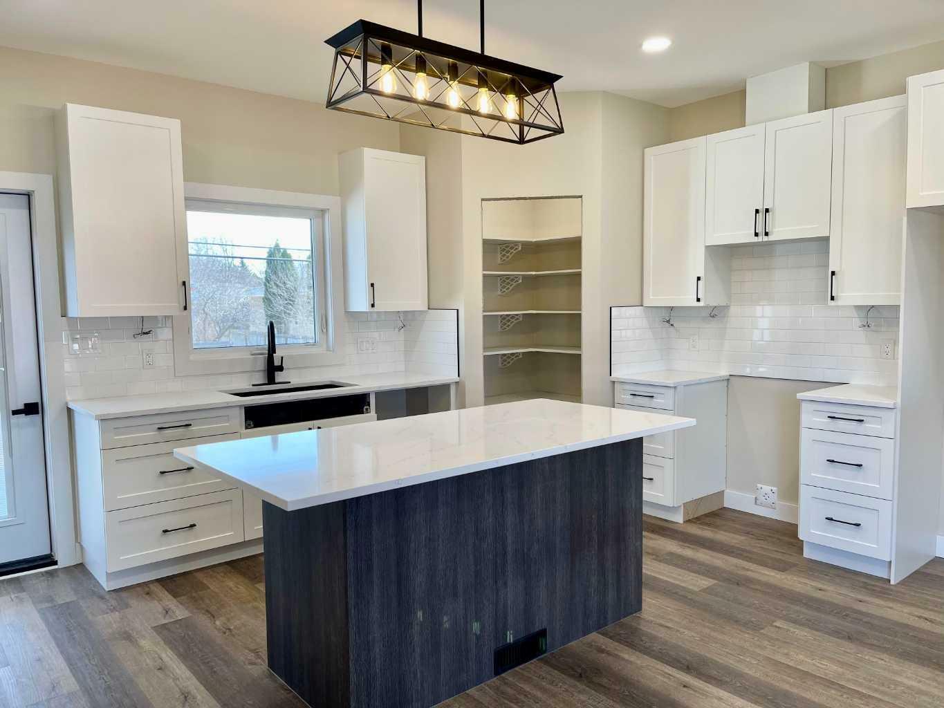 Photo de la propriété: 1119 14 Street AB T9W 1E8