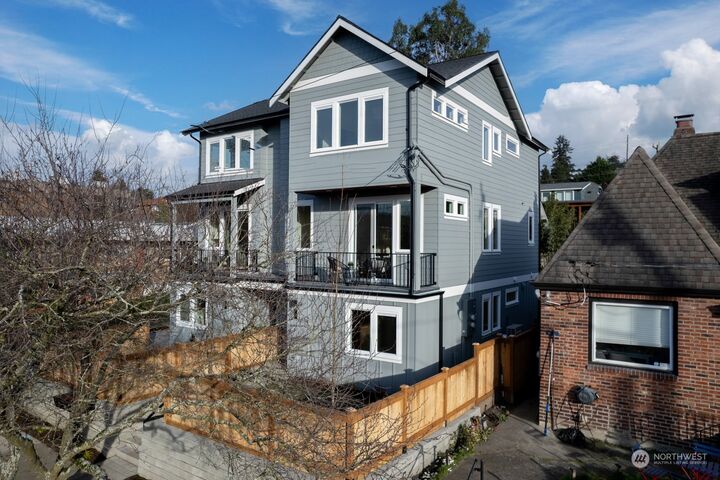 6234  5th Avenue NW  Seattle WA 98107 photo