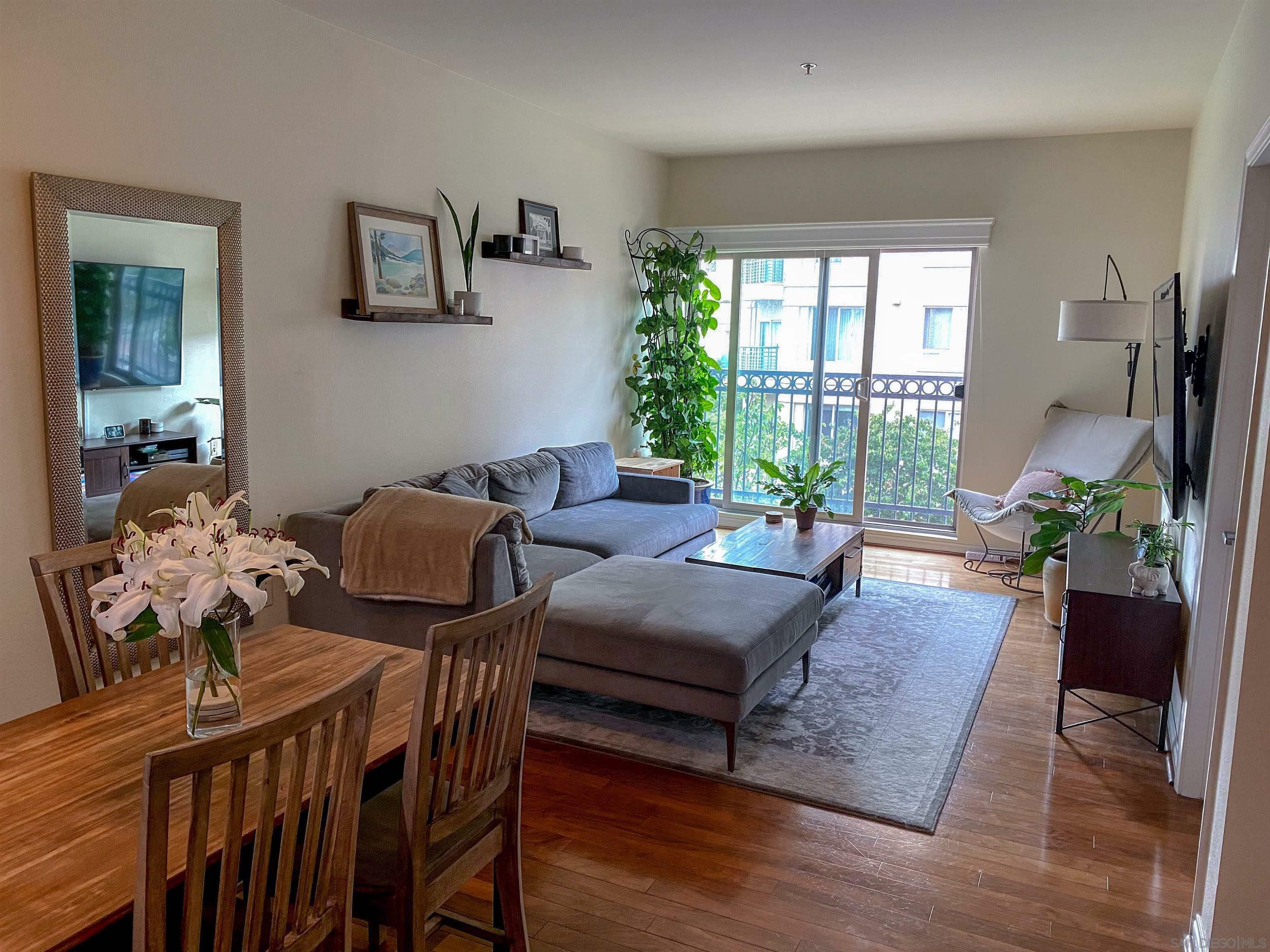 Property Photo:  450 J Street 3271  CA 92101 