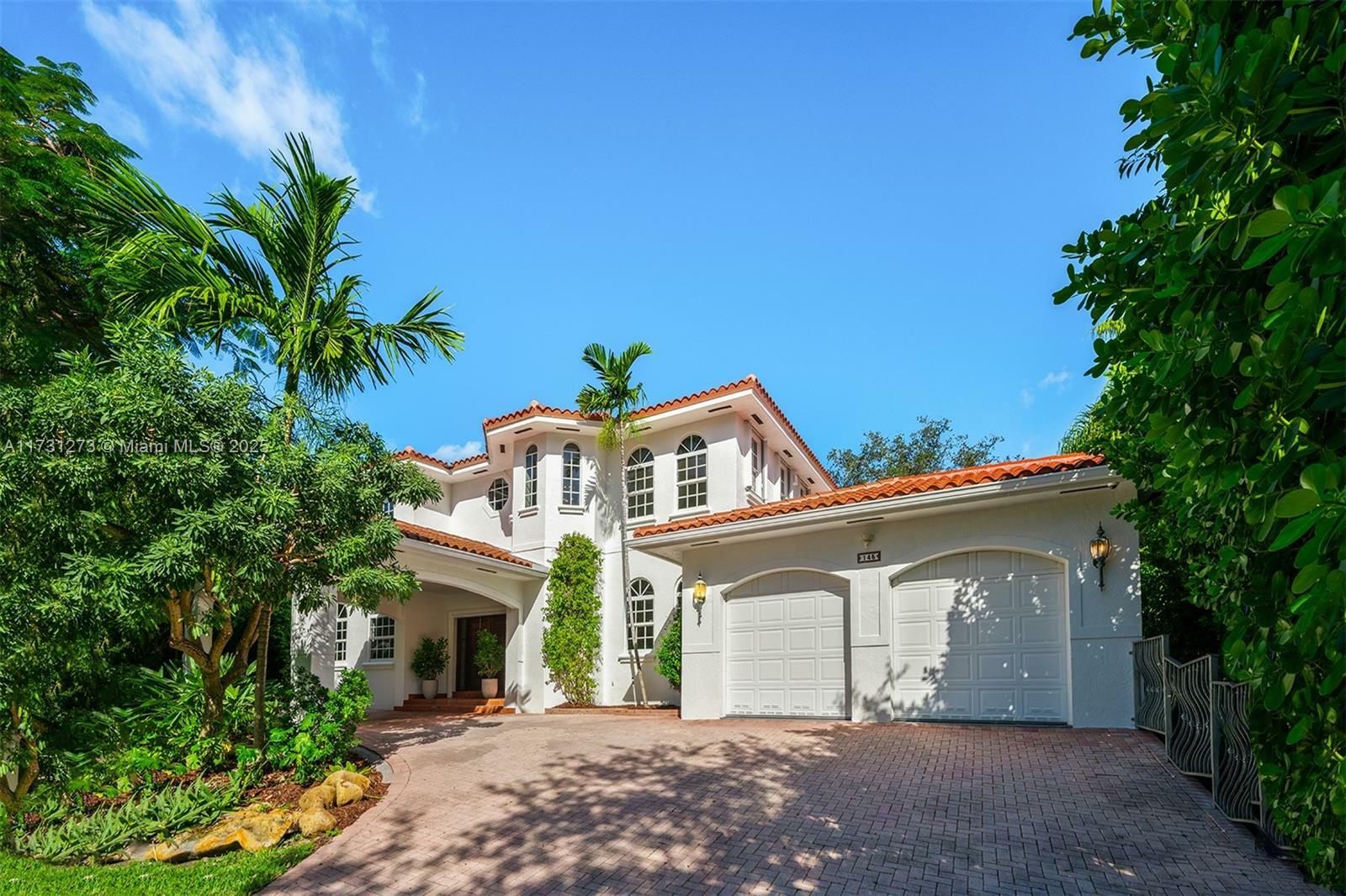 Property Photo:  145 W Sunrise Ave  FL 33133 