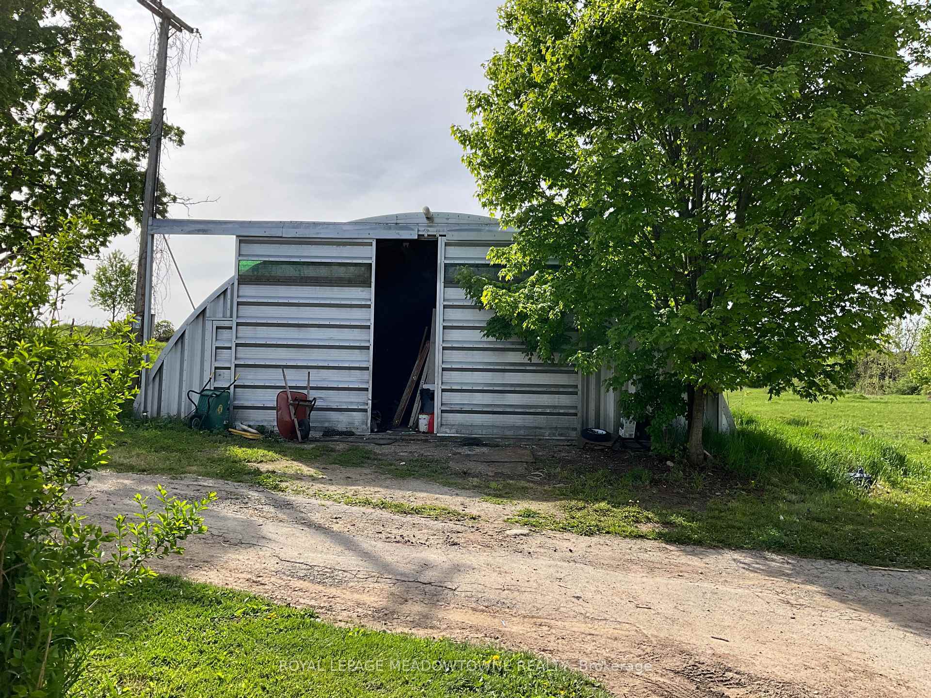 Property Photo:  5167 Fifth Line  ON N0B 1T0 
