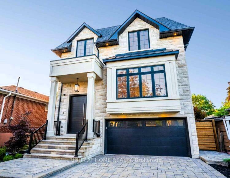 Property Photo: 165 Florence Ave ON M2N 1G5