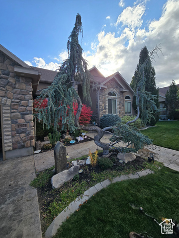 Property Photo:  12075 S Draper Ridge Dr  UT 84020 