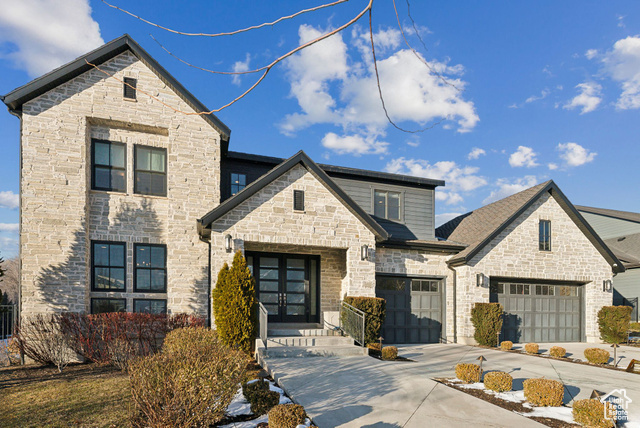 Property Photo: 2905 E Denmark Dr UT 84121