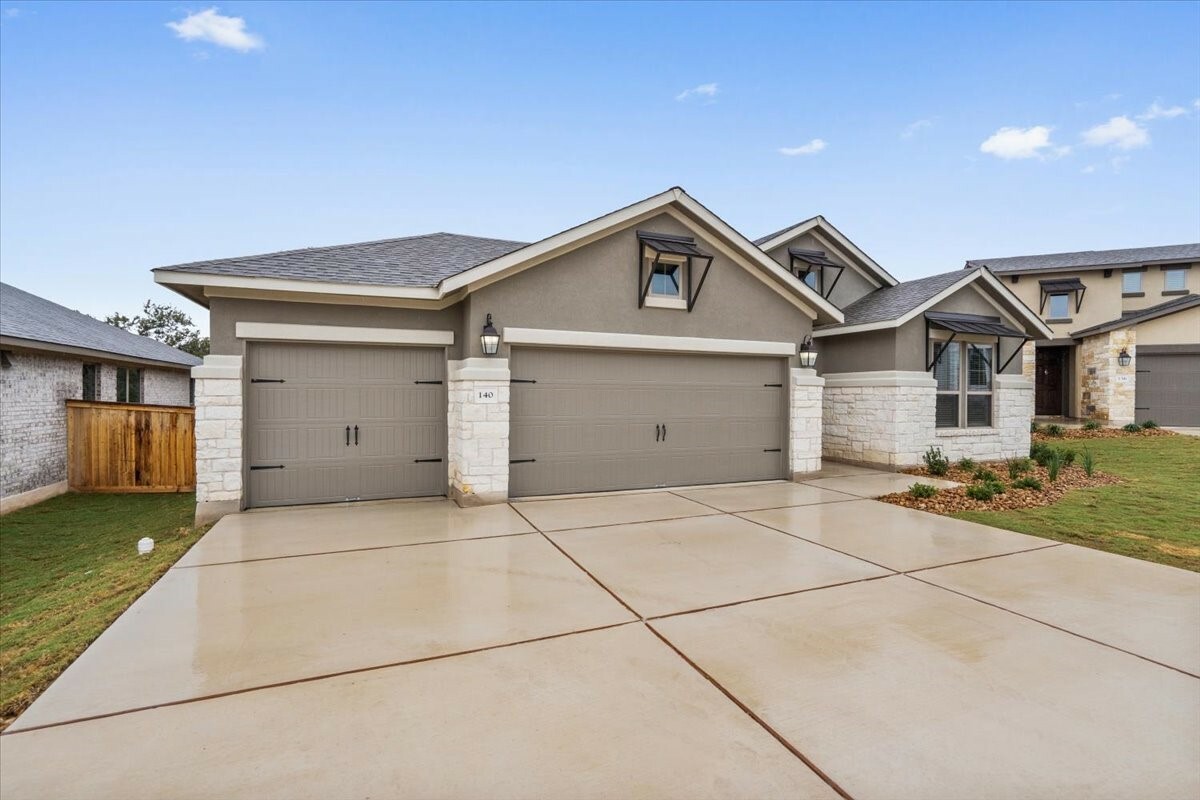 Property Photo:  140 Scenic Hills Circle  TX 78628 